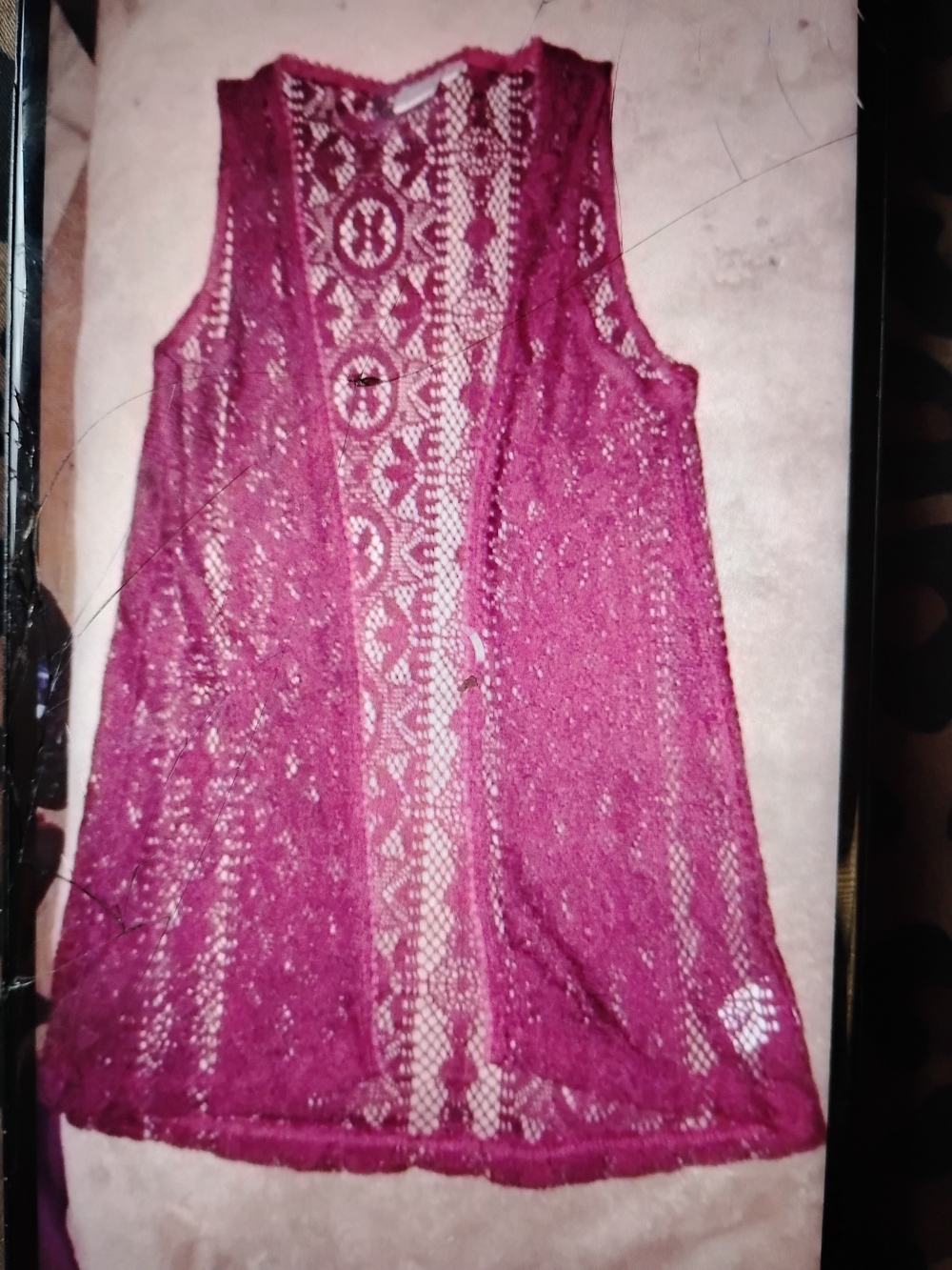 Women’s Sleeveless Lace Vest - Magenta